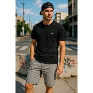 Volcum Bermuda Shorts Men 32 Gray Y2K Made With Reverse Casual Minimalist Skater